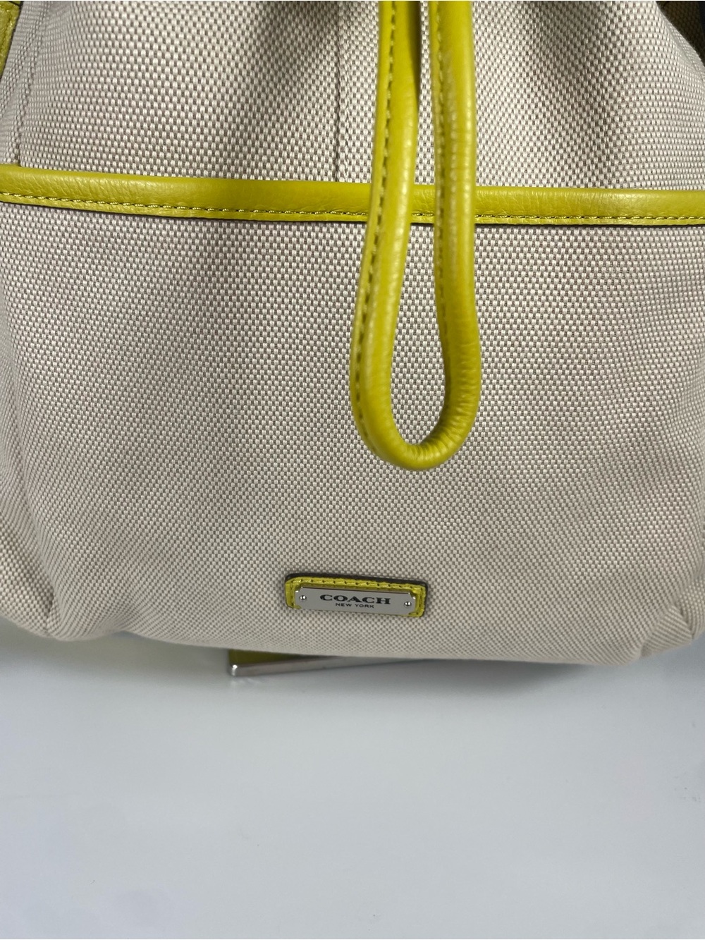 LOW START Coach Avery Canvas Drawstring Bucket Bag - Picture 11 of 12